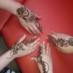 HENNA POWDER